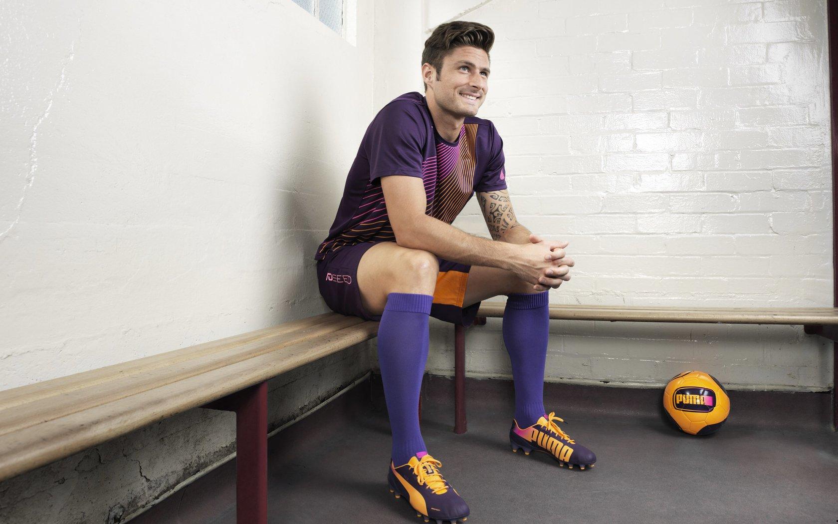 天空体育豪掷千金锁定欧洲赛事转播权 未来五年英国球迷将沉浸式体验欧联杯与欧协联